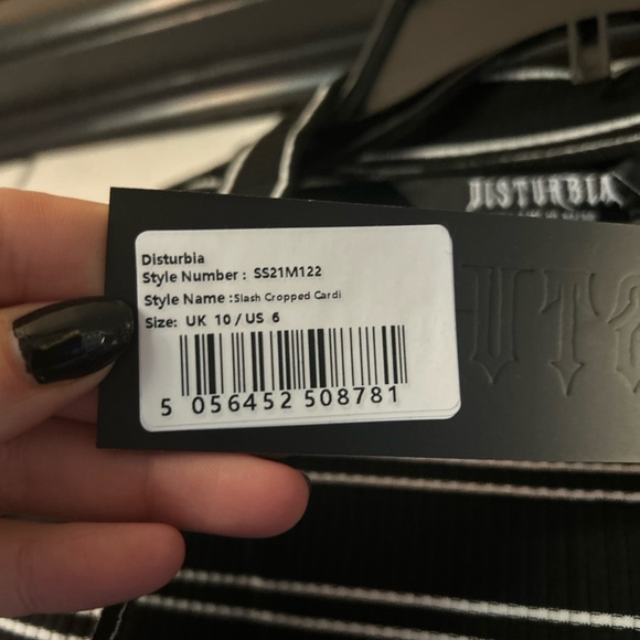 Disturbia Slashed Cropped Cardigan - Picture 5 of 5